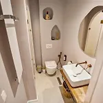 Апартаменти Designer *